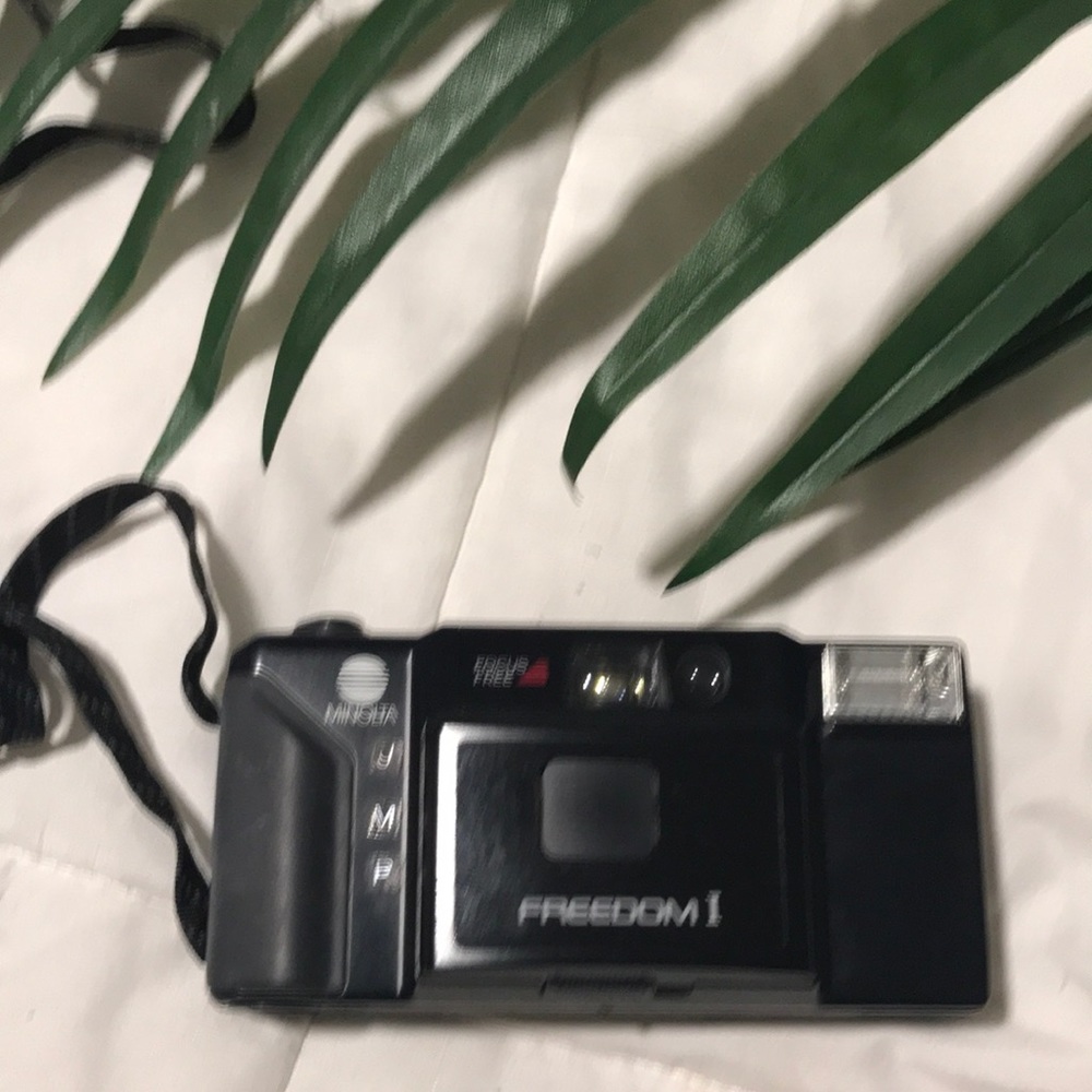 Vintage Minolta camera Freedom 1